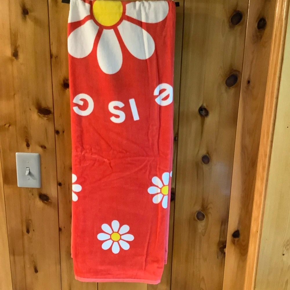 Life Is Good Oversized Have a Daisy Day Beach Towel - 370 gsm, 36” x 68